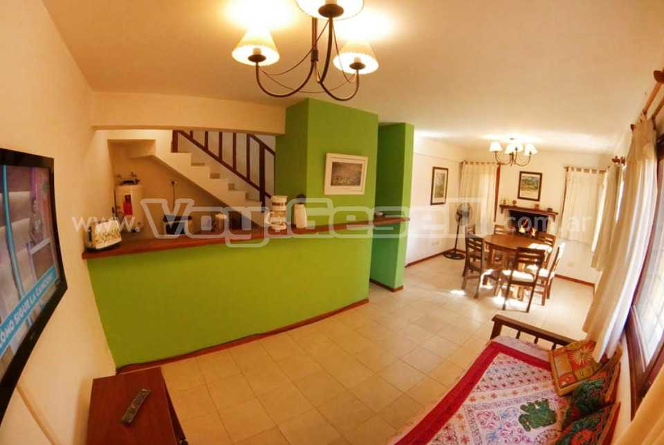 Alquilo Complejo de Cabañas Villa Olimpia en Villa Gesell zona  a 80 Mts de la Playa