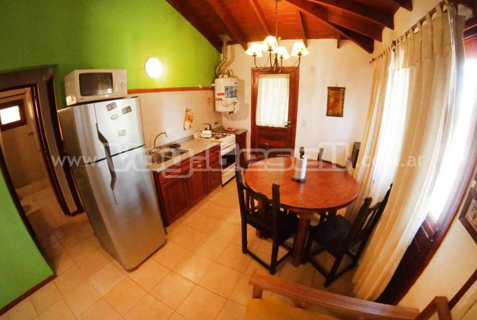 Alquilo Complejo de Cabañas Villa Olimpia en Villa Gesell zona  a 80 Mts de la Playa