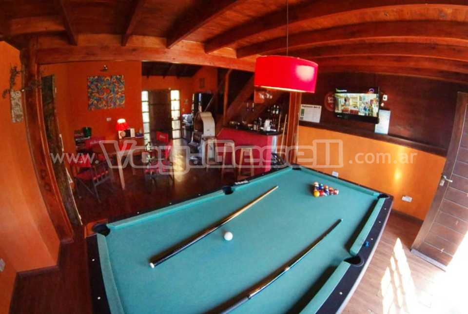 Alquilo Complejo de Cabañas Villa Olimpia en Villa Gesell zona  a 80 Mts de la Playa