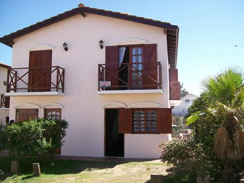 Alquilo Duplex 3 Carabelas 1 en Villa Gesell zona Centro a 100 Mts de la Playa 