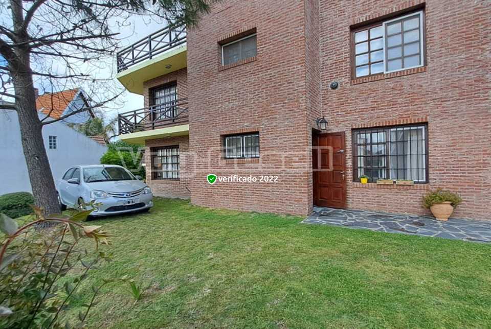 Alquilo Departamento 7 Estrellas 4  en Villa Gesell zona Centro a 150 Mts de la Playa Estacionamiento descubierto