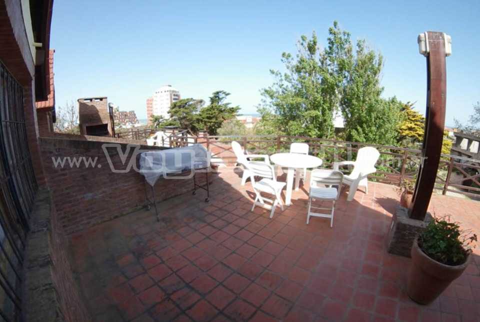 Alquilo Departamento 7 Estrellas 6 en Villa Gesell zona Centro a 250 Mts de la Playa