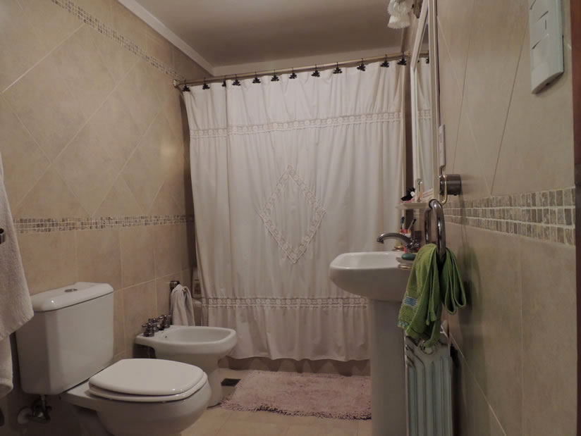 Alquilo Casa Adri en Villa Gesell zona Barrio Norte a 300 Mts de la Playa