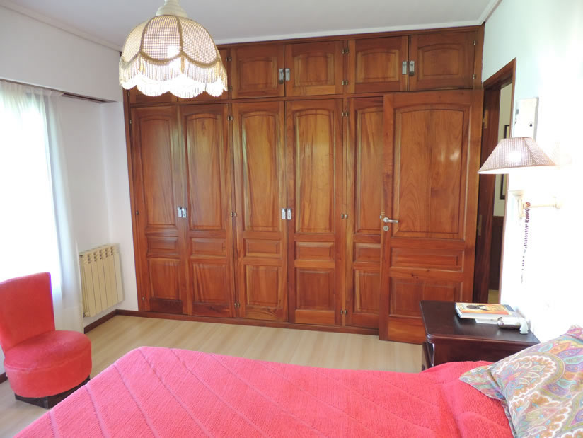 Alquilo Casa Adri en Villa Gesell zona Barrio Norte a 300 Mts de la Playa