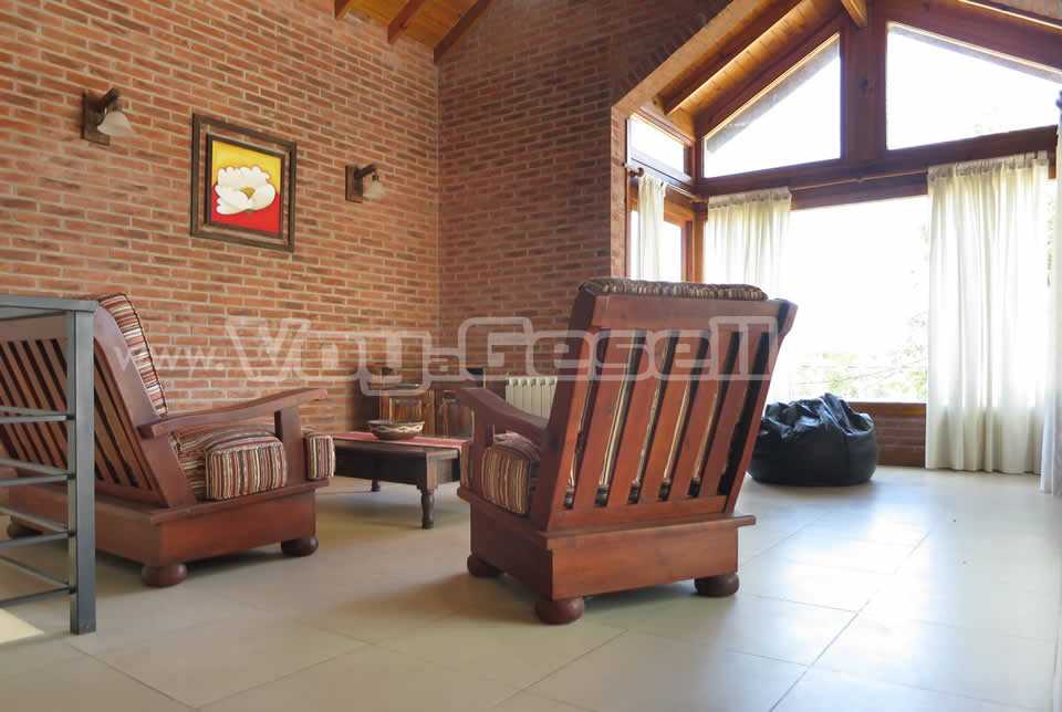 Alquilo Casa Altamar en Villa Gesell zona Barrio Norte a 600 Mts de la Playa