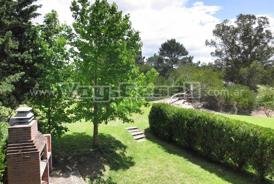 Alquilo Casa Altamar en Villa Gesell zona Barrio Norte a 600 Mts de la Playa