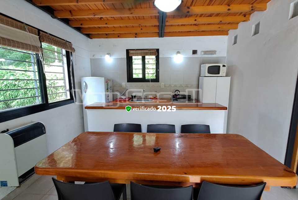 Alquilo Cabaña Bambu en Villa Gesell zona Barrio Norte a 1200 Mts de la Playa