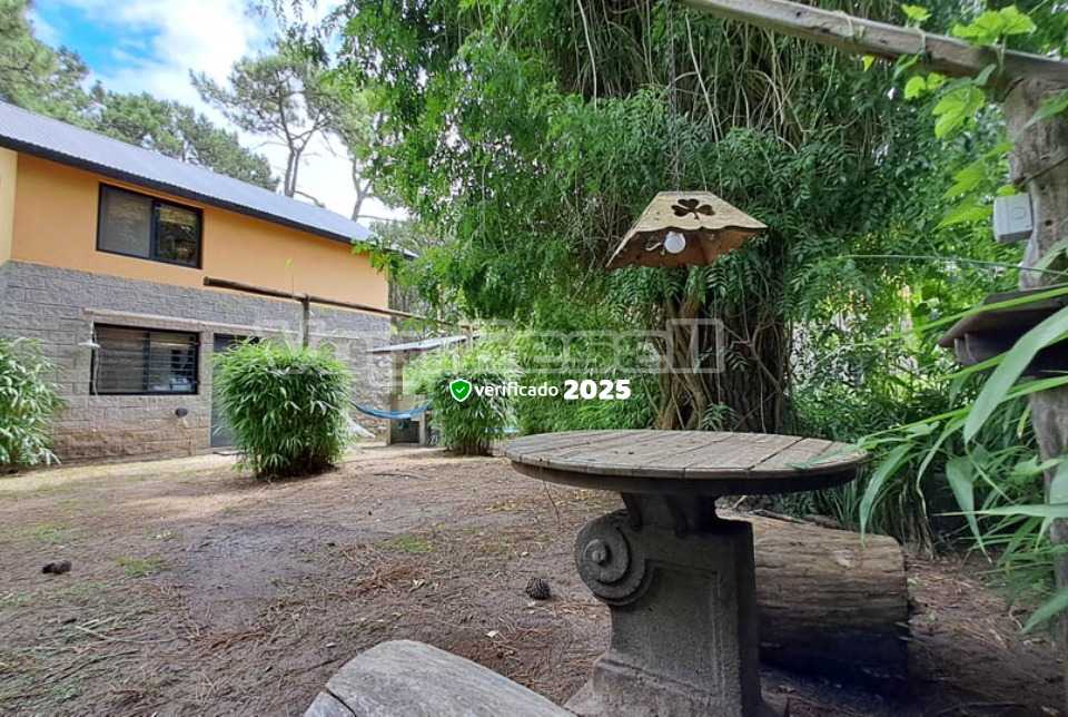 Alquilo Cabaña Bambu en Villa Gesell zona Barrio Norte a 1200 Mts de la Playa