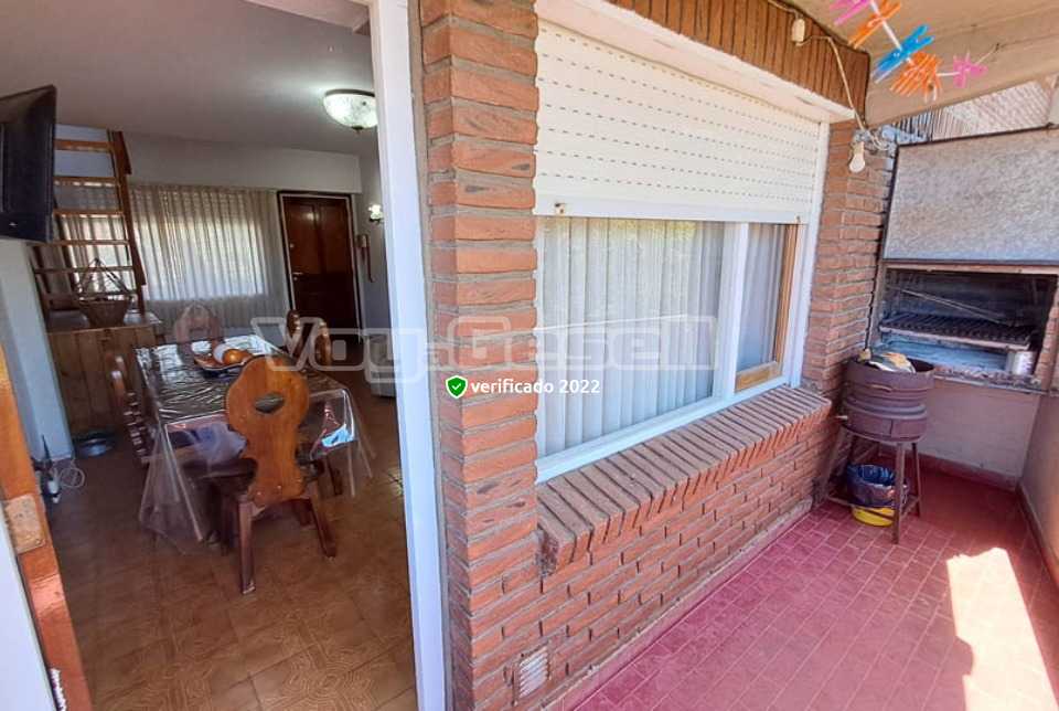Alquilo Departamento Baronesa en Villa Gesell zona Centro a 200 Mts de la Playa 