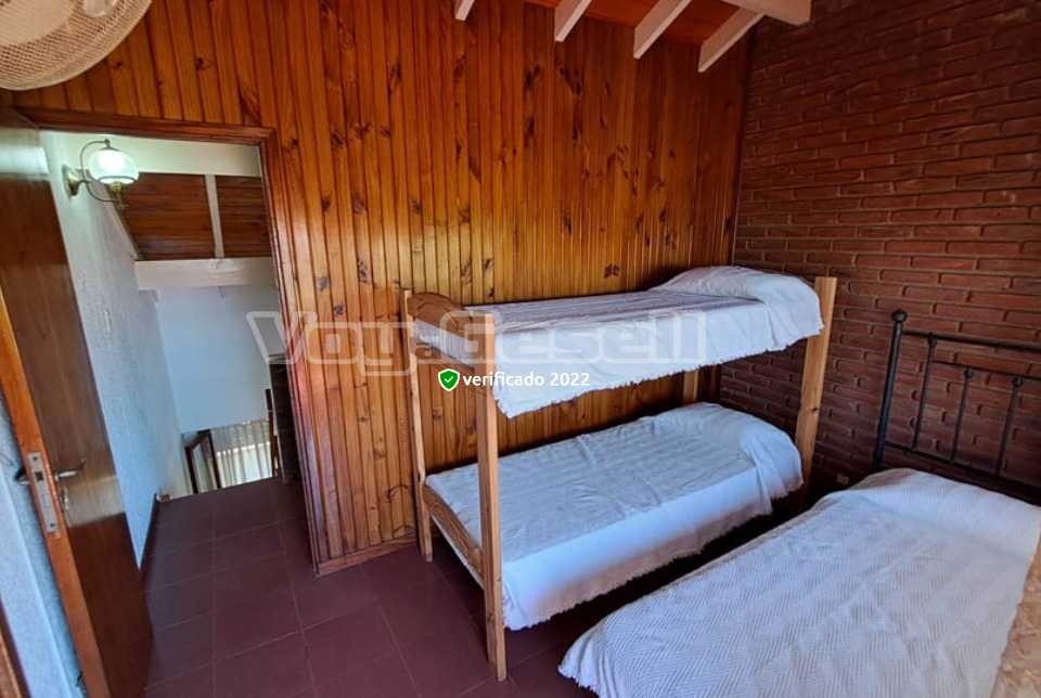 Alquilo Departamento Baronesa en Villa Gesell zona Centro a 200 Mts de la Playa