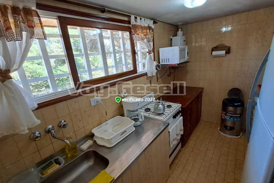 Alquilo Departamento Baronesa en Villa Gesell zona Centro a 200 Mts de la Playa