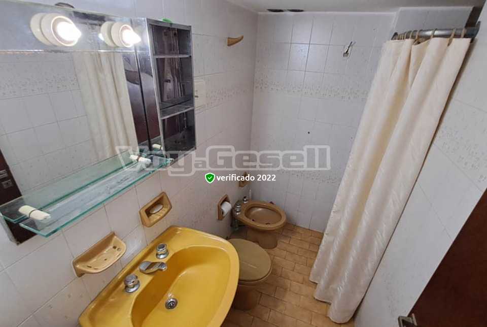 Alquilo Departamento Baronesa en Villa Gesell zona Centro a 200 Mts de la Playa