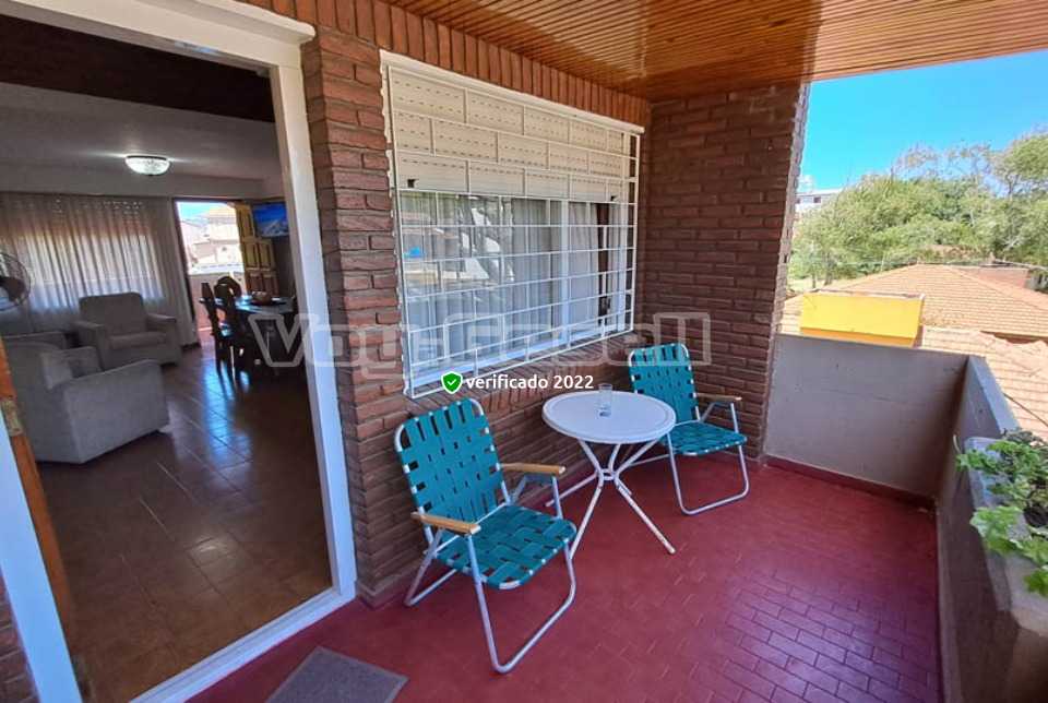 Alquilo Departamento Baronesa en Villa Gesell zona Centro a 200 Mts de la Playa 