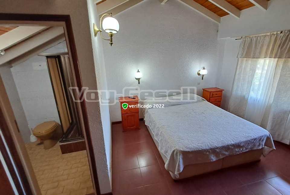 Alquilo Departamento Baronesa en Villa Gesell zona Centro a 200 Mts de la Playa