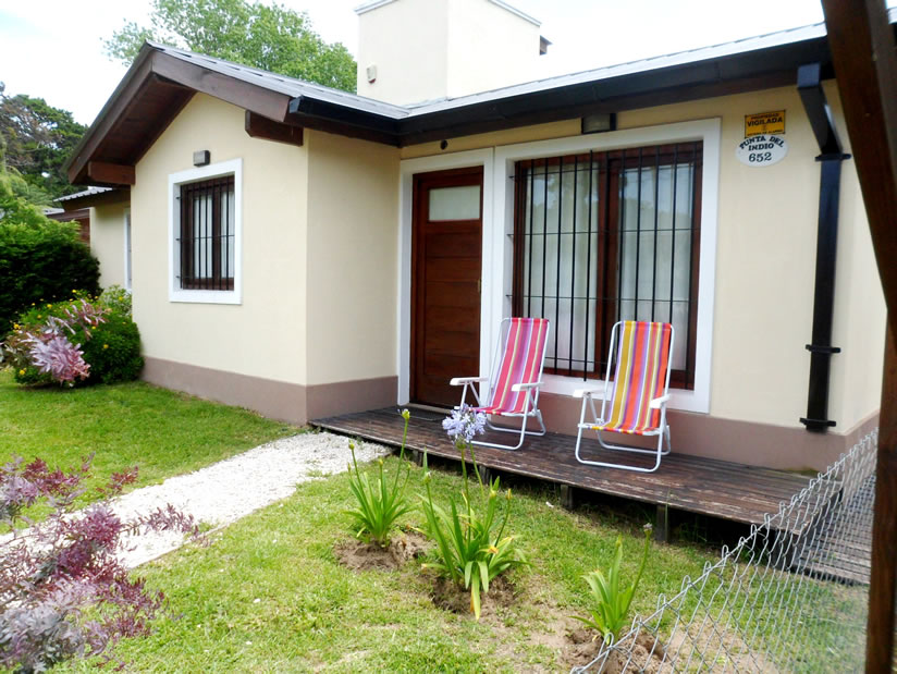 Alquilo Casa Ellas Dos en Las Gaviotas zona  a 600 Mts de la Playa