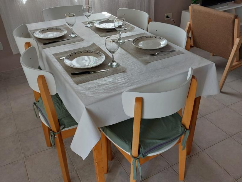 Alquilo Casa Ellas Dos en Las Gaviotas zona  a 600 Mts de la Playa 