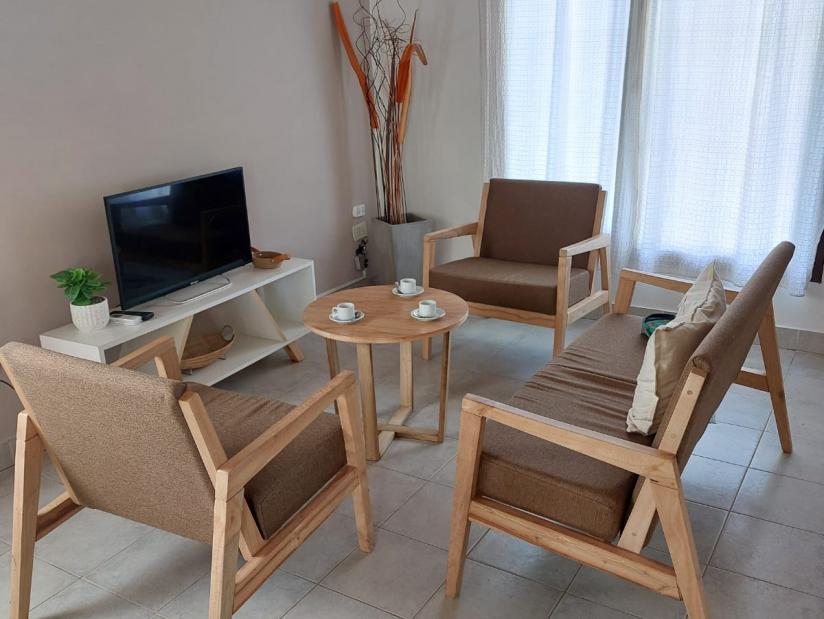 Alquilo Casa Ellas Dos en Las Gaviotas zona  a 600 Mts de la Playa 