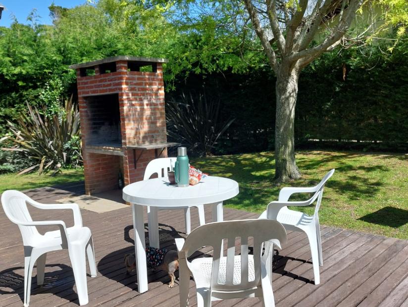 Alquilo Casa Ellas Dos en Las Gaviotas zona  a 600 Mts de la Playa 