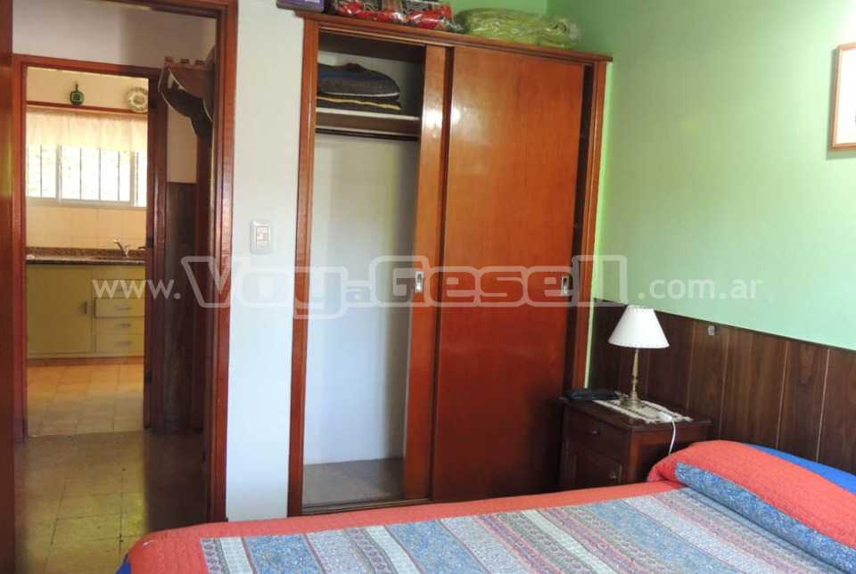 Alquilo Chalet Casa Stella en Villa Gesell zona Barrio Norte a 500 Mts de la Playa