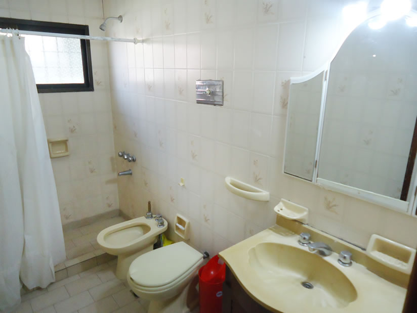 Alquilo Chalet Chalet Ermy en Villa Gesell zona Centro a 1 Cuadra de la Playa