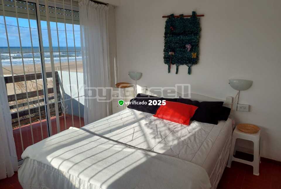 Alquilo Departamento Depto Ani en Villa Gesell zona Centro Comercial a 5 Mts de la Playa