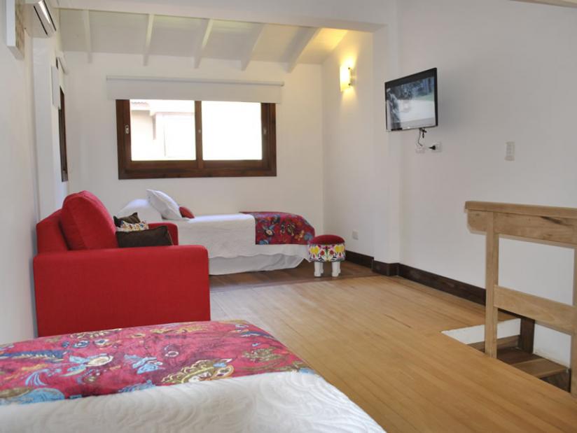 Alquilo Duplex Dos Mares en Villa Gesell zona Centro Comercial a 100 Mts de la Playa