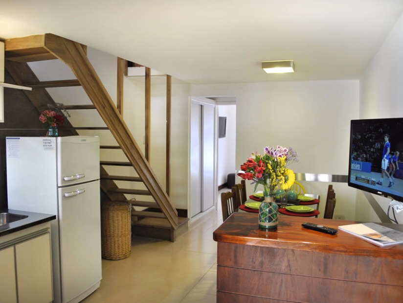 Alquilo Duplex Dos Mares en Villa Gesell zona Centro Comercial a 100 Mts de la Playa 