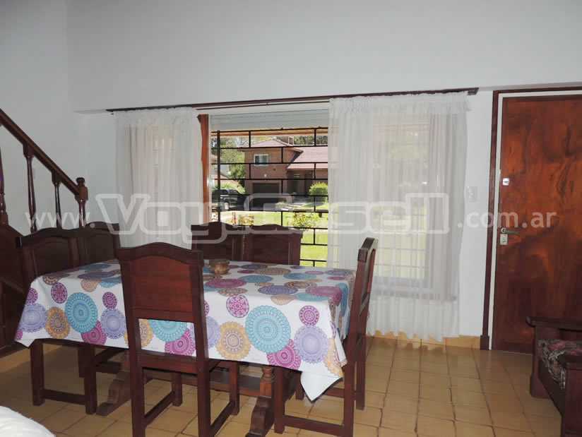 Alquilo Duplex Duplex Norte I en Villa Gesell zona Barrio Norte a 200 Mts de la Playa 