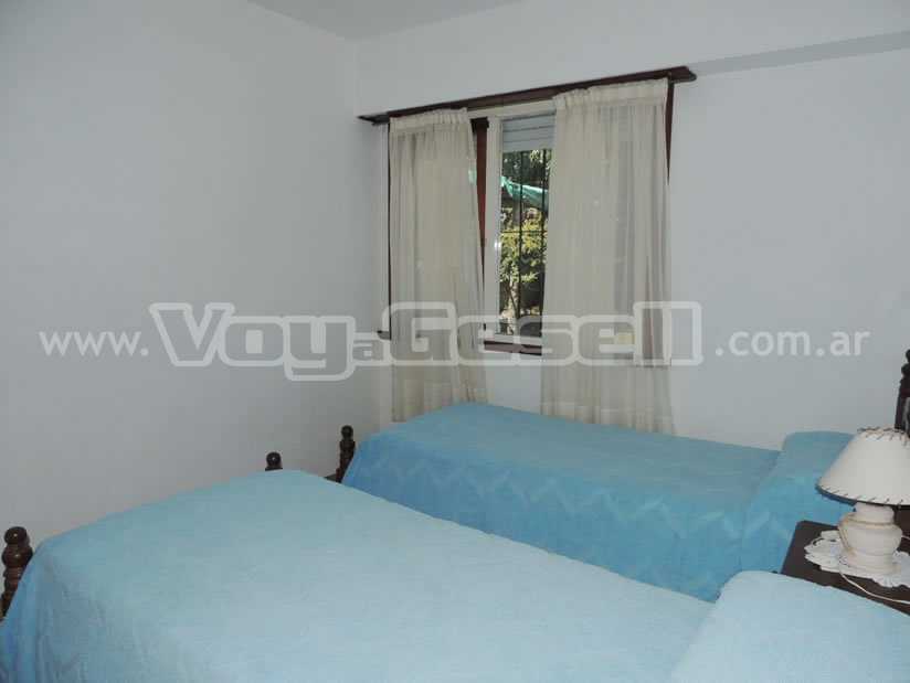 Alquilo Duplex Duplex Norte I en Villa Gesell zona Barrio Norte a 200 Mts de la Playa