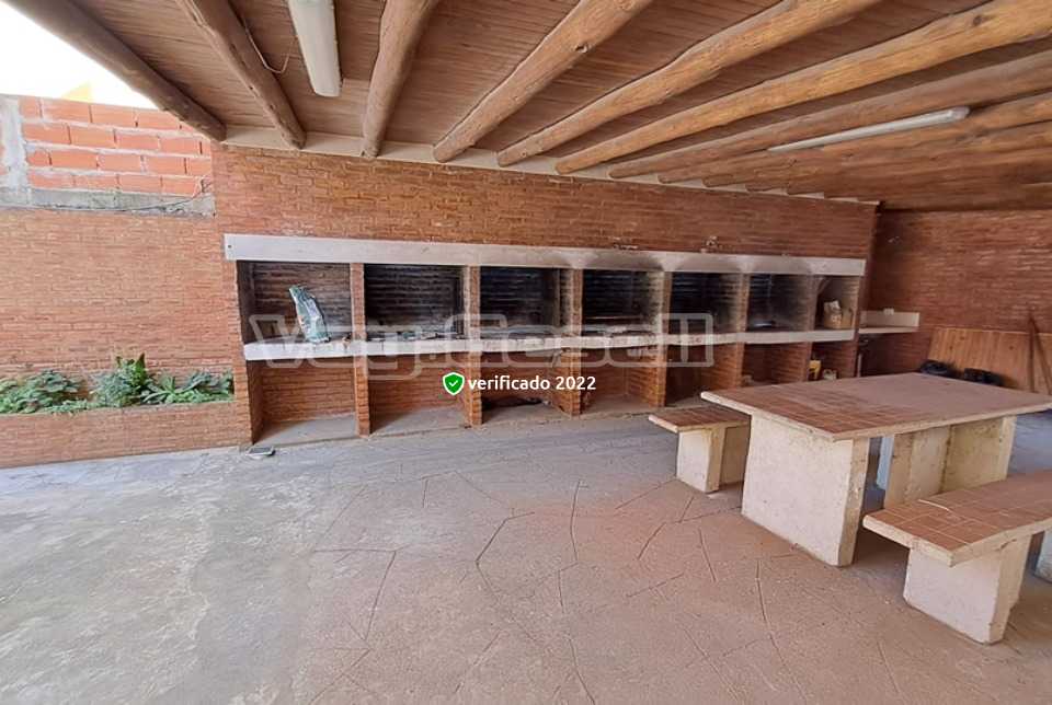 Alquilo Departamento Edificio Della IV en Villa Gesell zona Centro a 100 Mts de la Playa