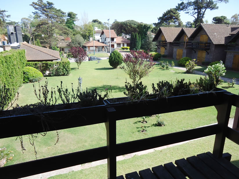 Alquilo Casa Complejo FEDERICO B en Villa Gesell zona Barrio Norte a 300 Mts de la Playa