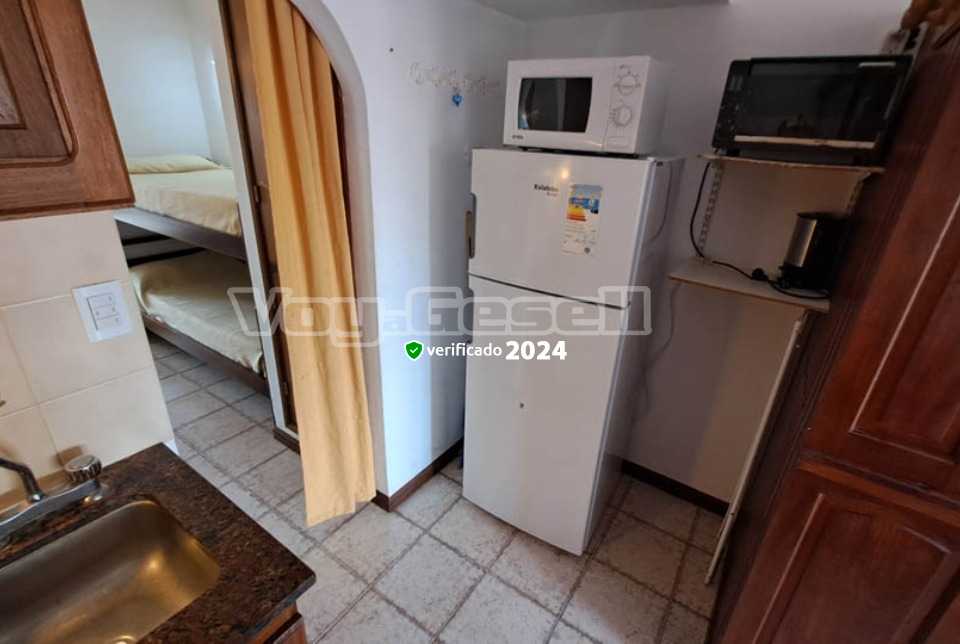 Alquilo Departamento Gemelos 26 en Villa Gesell zona Centro Comercial a 20 Mts de la Playa