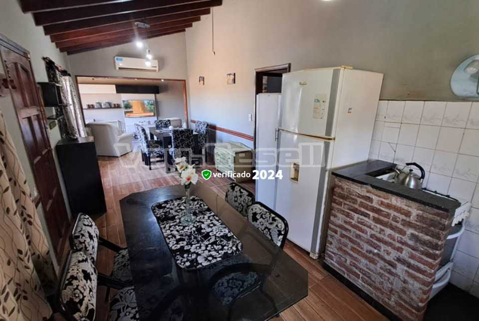 Alquilo Duplex Gracias Papi en Villa Gesell zona Centro a 1400 Mts de la Playa 