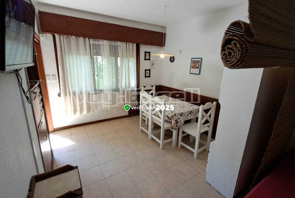 Alquilo Departamento La Caracola en Villa Gesell zona Centro a 500 Mts de la Playa