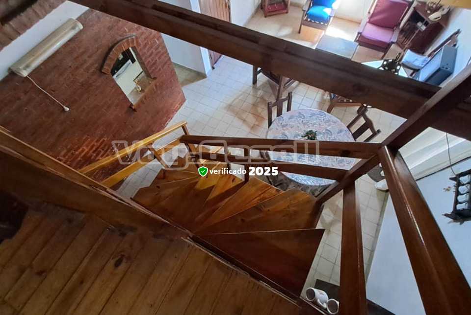 Alquilo Chalet Les Coquelicots en Villa Gesell zona Barrio Norte a 500 Mts de la Playa