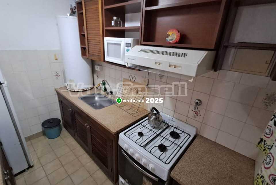 Alquilo Chalet Les Coquelicots en Villa Gesell zona Barrio Norte a 500 Mts de la Playa 