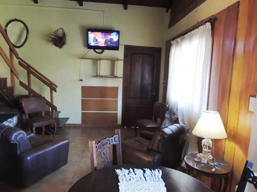 Alquilo Casa Los Alamos en Villa Gesell zona Sur a 500 Mts de la Playa 