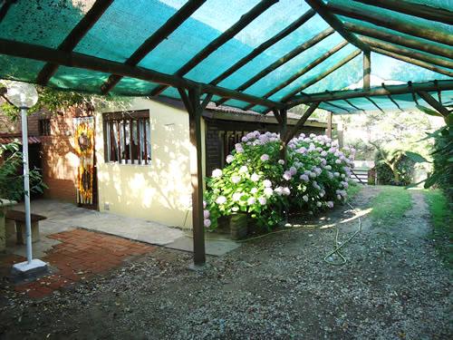 Alquilo Casa Los Alamos en Villa Gesell zona Sur a 500 Mts de la Playa