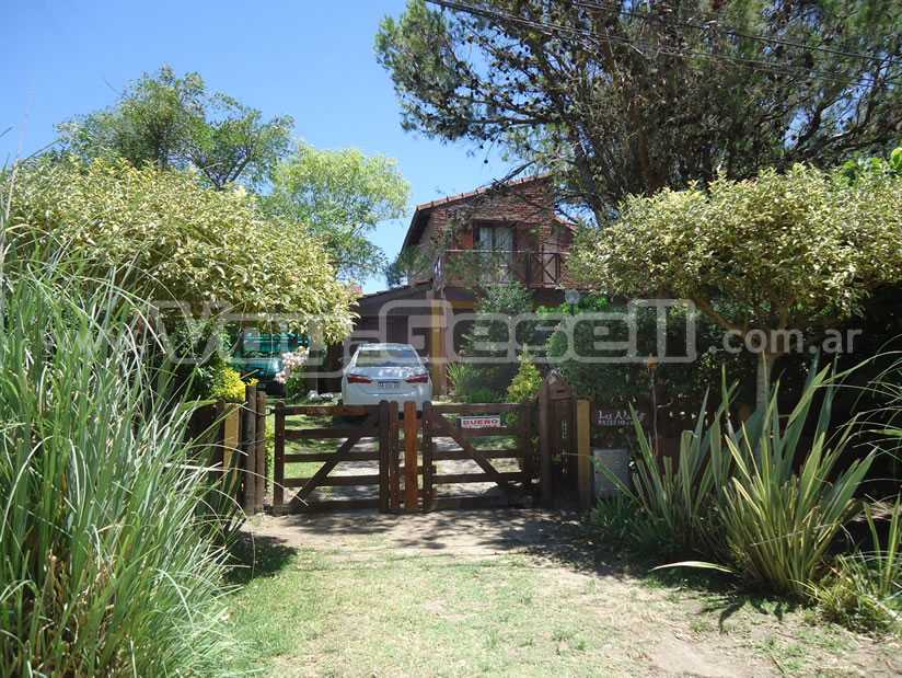 Alquilo Casa Los Alamos en Villa Gesell zona Sur a 500 Mts de la Playa 