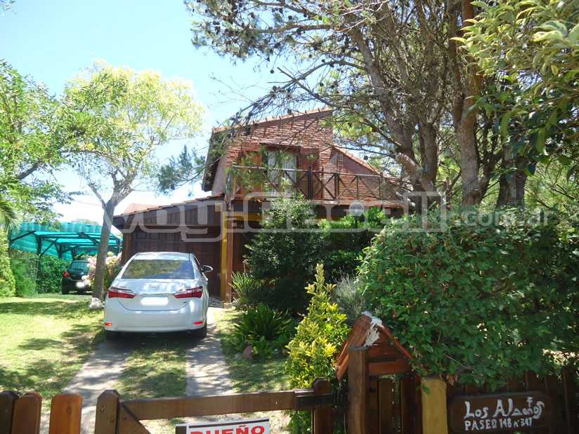 Alquilo Casa Los Alamos en Villa Gesell zona Sur a 500 Mts de la Playa 