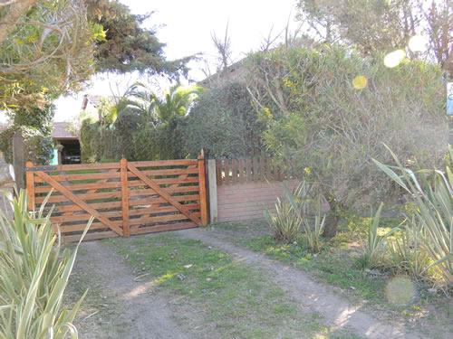 Alquilo Casa Los Alamos D en Villa Gesell zona Sur a 500 mts de la Playa