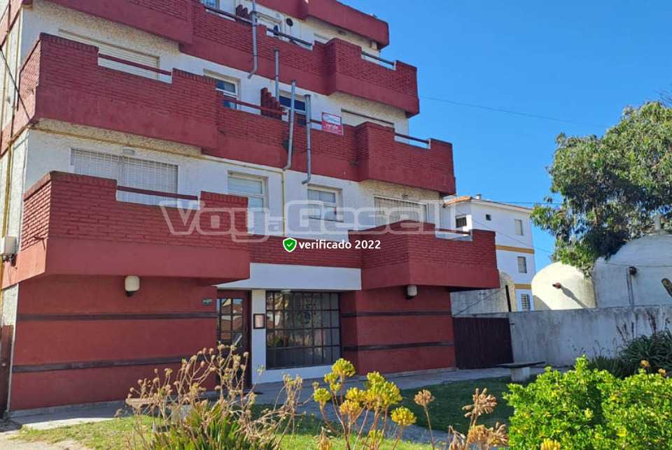 Alquilo Departamento Los Caciques en Villa Gesell zona Sur a 100 Mts de la Playa 