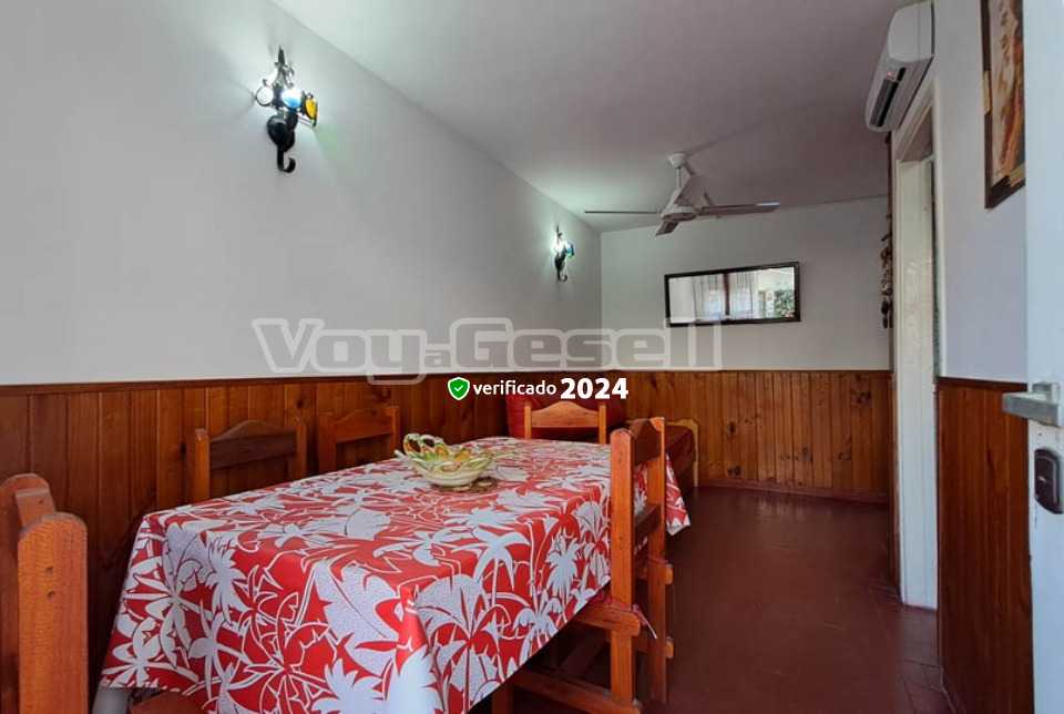 Alquilo Departamento Luz en Villa Gesell zona Sur a 60 Mts de la Playa 