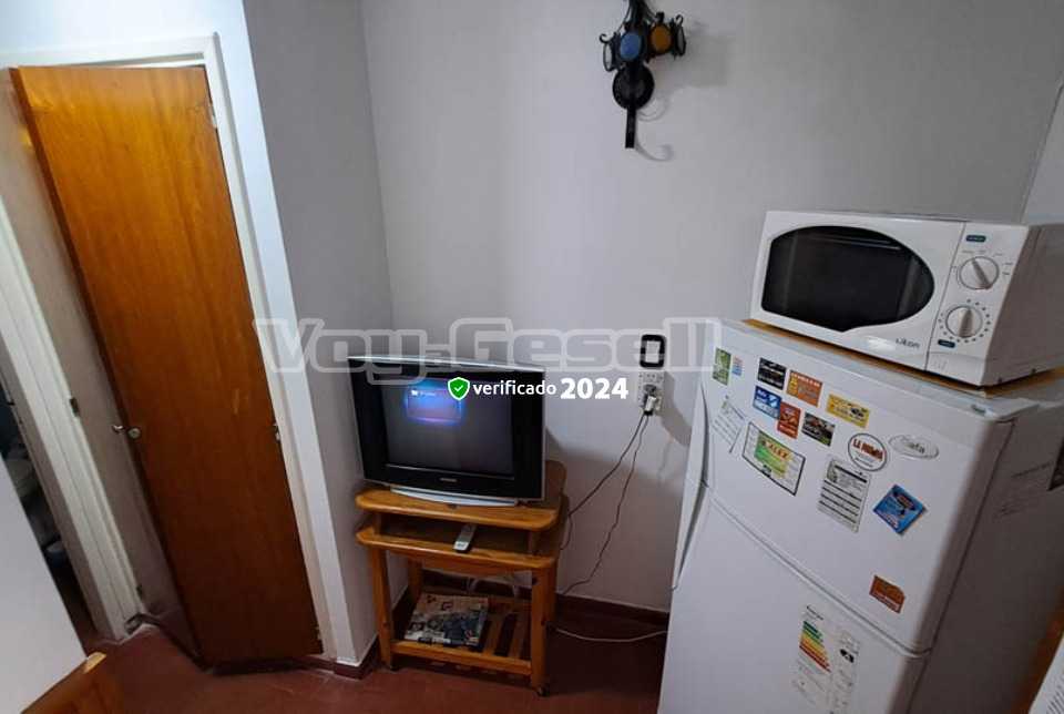 Alquilo Departamento Luz en Villa Gesell zona Sur a 60 Mts de la Playa 