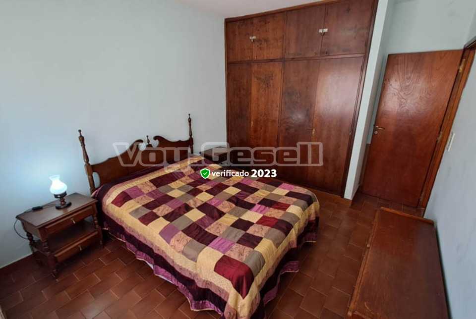 Alquilo Departamento Mar y Sol Piso 2 en Villa Gesell zona Centro Comercial a 150 Mts de la Playa