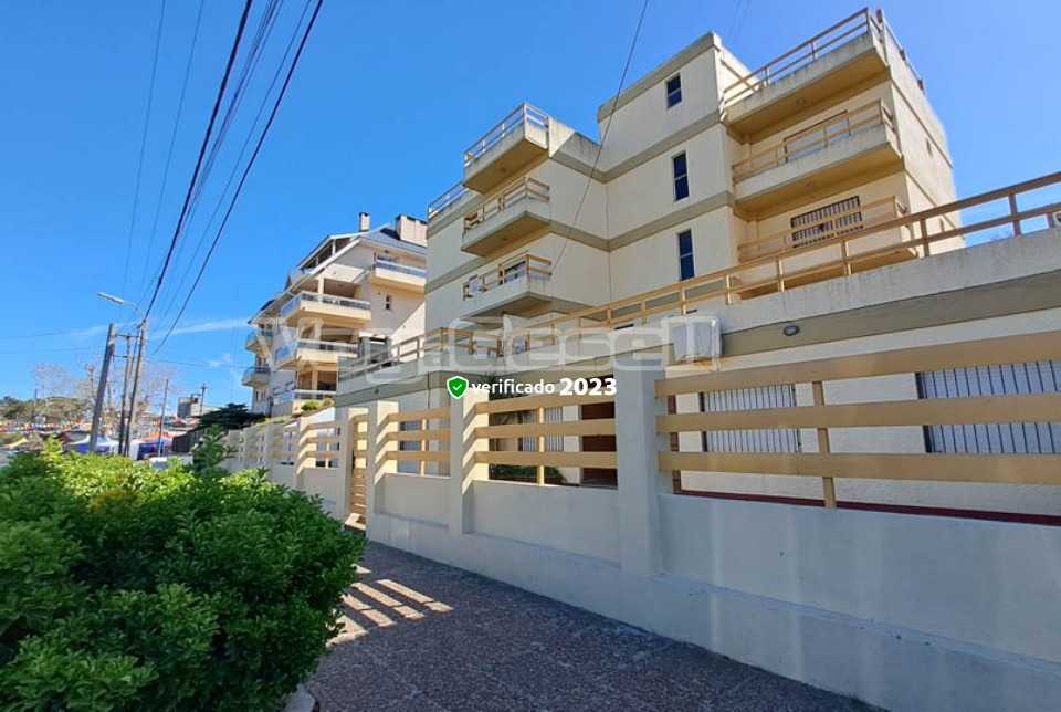 Alquilo Departamento Mar y Sol Piso 2 en Villa Gesell zona Centro Comercial a 150 Mts de la Playa 