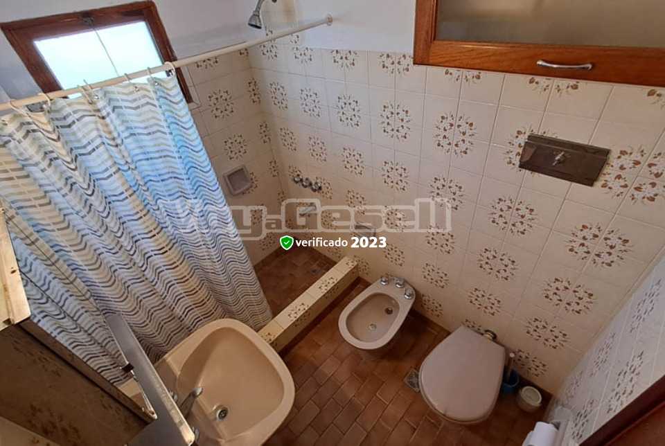 Alquilo Departamento Mar y Sol Piso 2 en Villa Gesell zona Centro Comercial a 150 Mts de la Playa