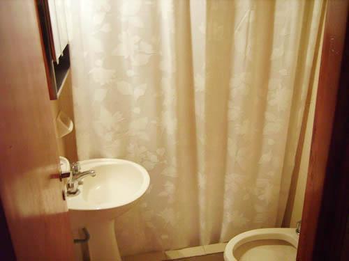 Alquilo Duplex Monforte en Villa Gesell zona Centro a 50 Mts de la Playa 