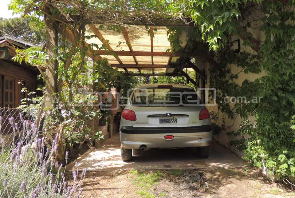Alquilo Chalet Novoa en Villa Gesell zona Centro a 400 Mts de la Playa 