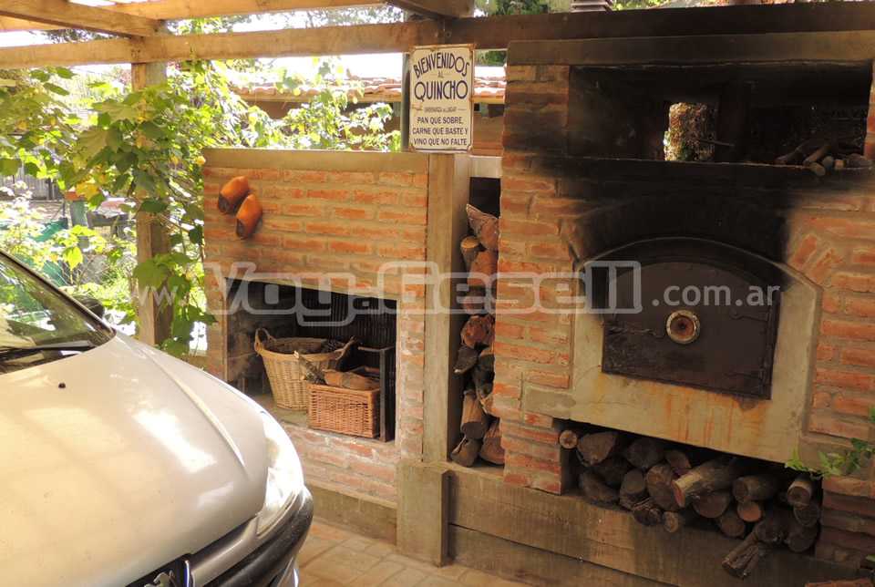 Alquilo Chalet Novoa en Villa Gesell zona Centro a 400 Mts de la Playa